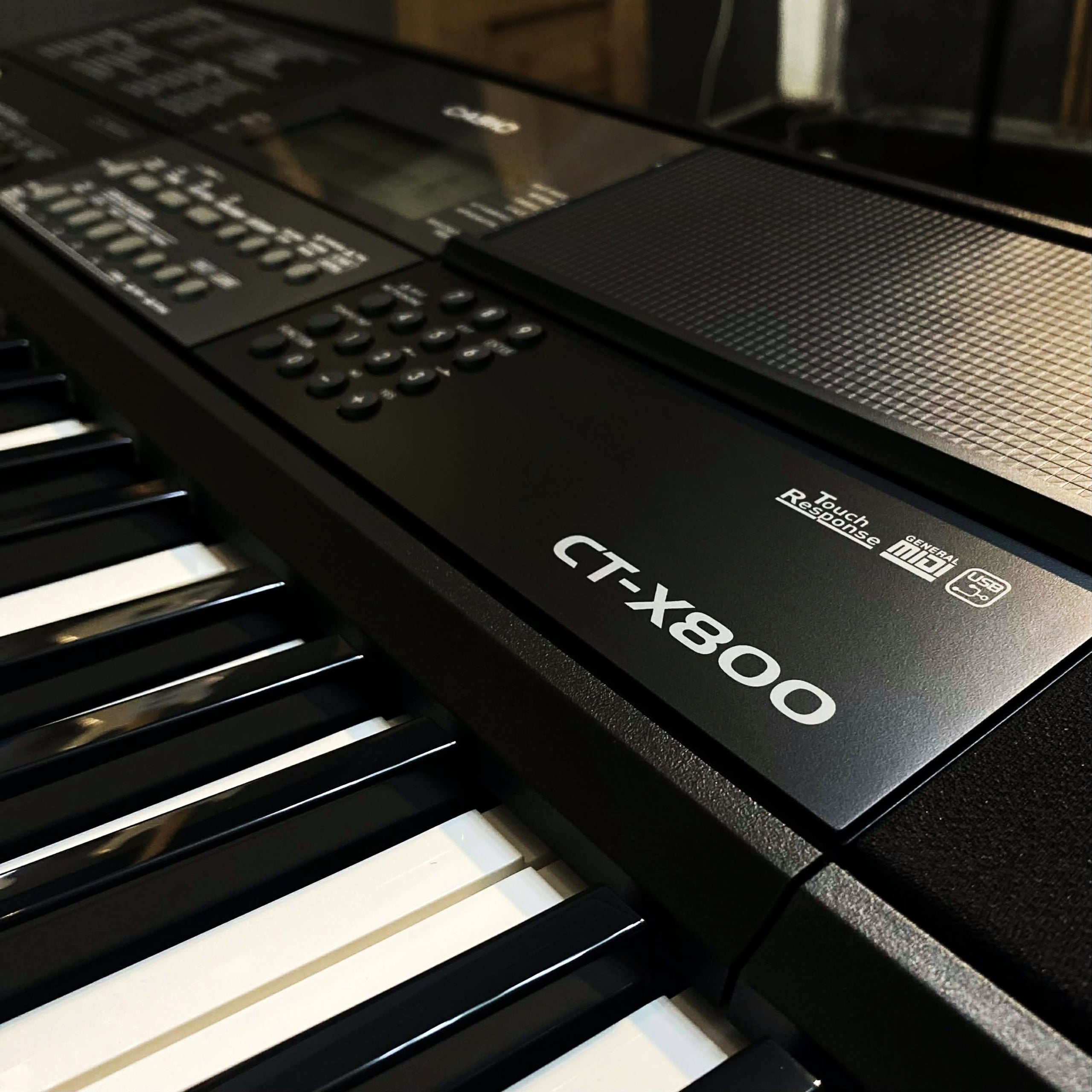 Casio Keyboard CTX-800 | PIMA GUITARS